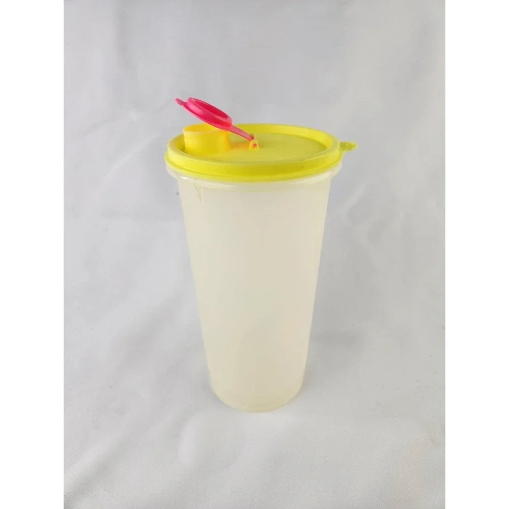 Vtg Tupperware 261-10 Handolier Pitcher Container Lid Pour Spout Juice Shake